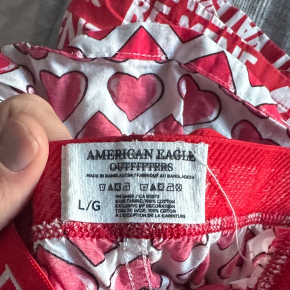 American Eagle Valentine's boxer set - Picture 2 of 3